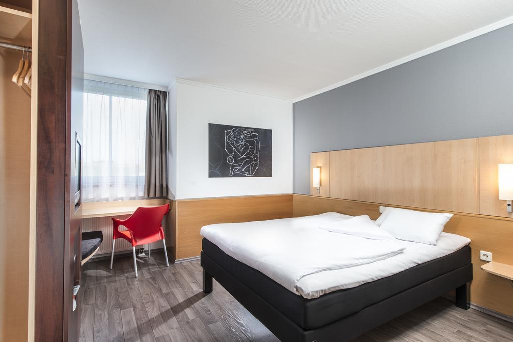 Ibis Hotel Άιζεναχ Δωμάτιο φωτογραφία