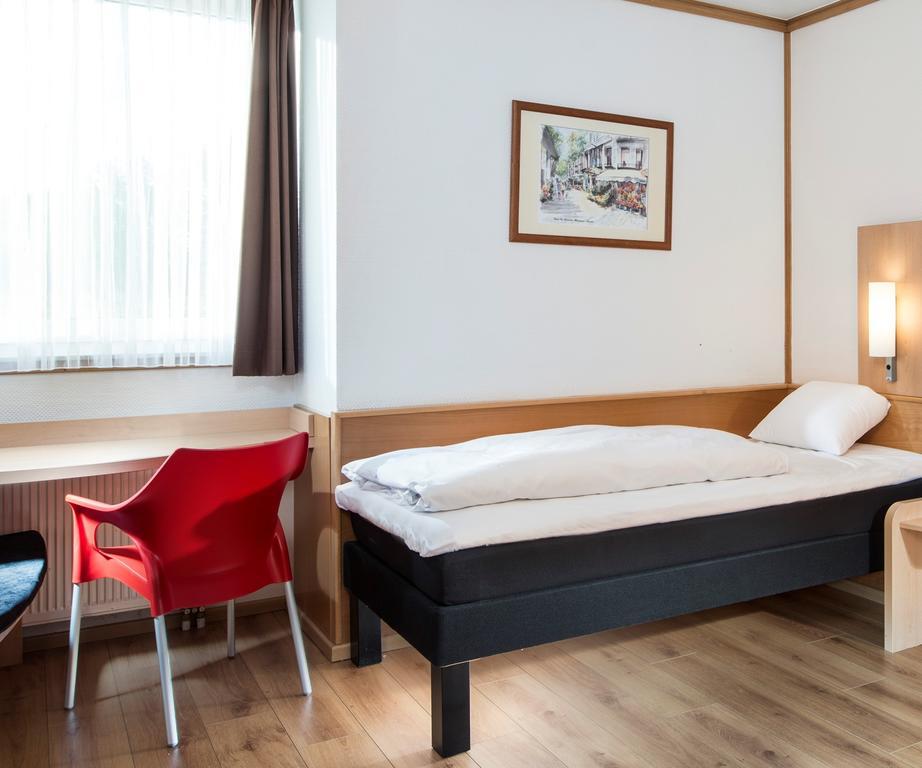 Ibis Hotel Άιζεναχ Δωμάτιο φωτογραφία